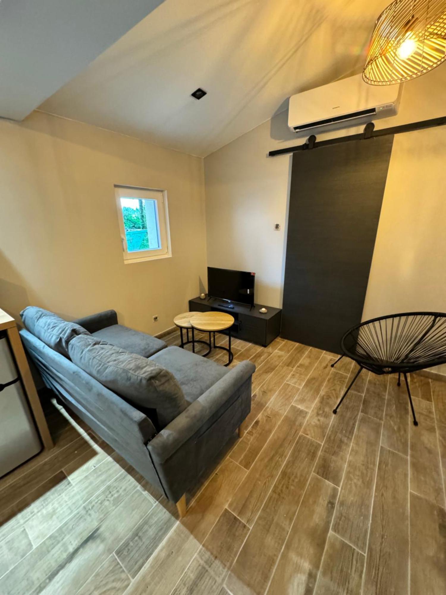 Mazet En Campagne Apartment Arles Exterior foto